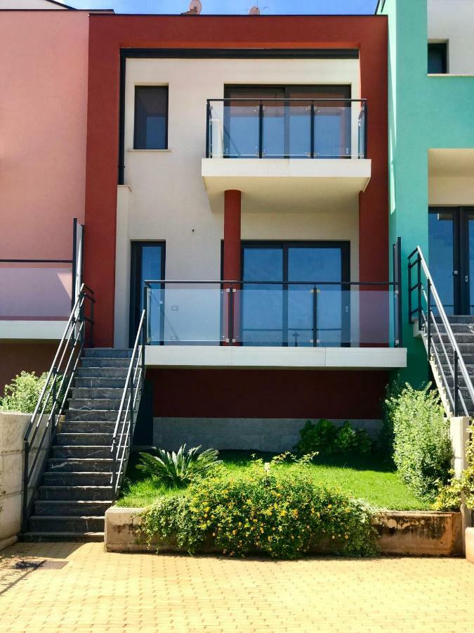 Red Luxury In Borgo Guardiola Near Cefalu Mandra Capreria المظهر الخارجي الصورة